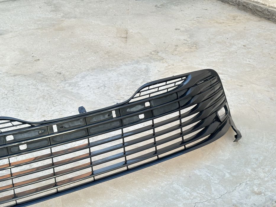 решетка нижний camry 70