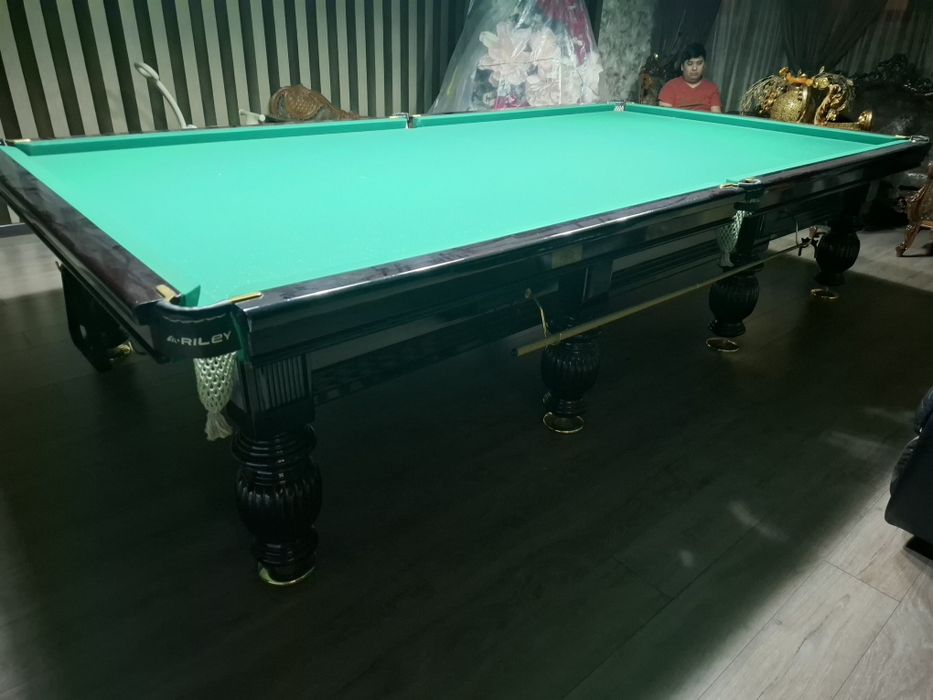 Bilyard stol sotiladi grafit