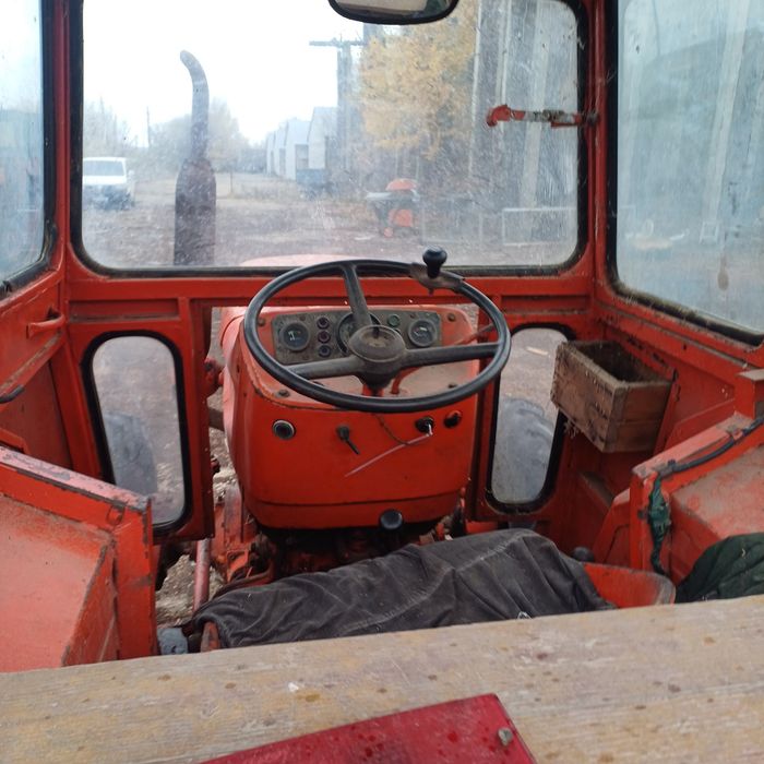 De vanzare tractor 445 4x4