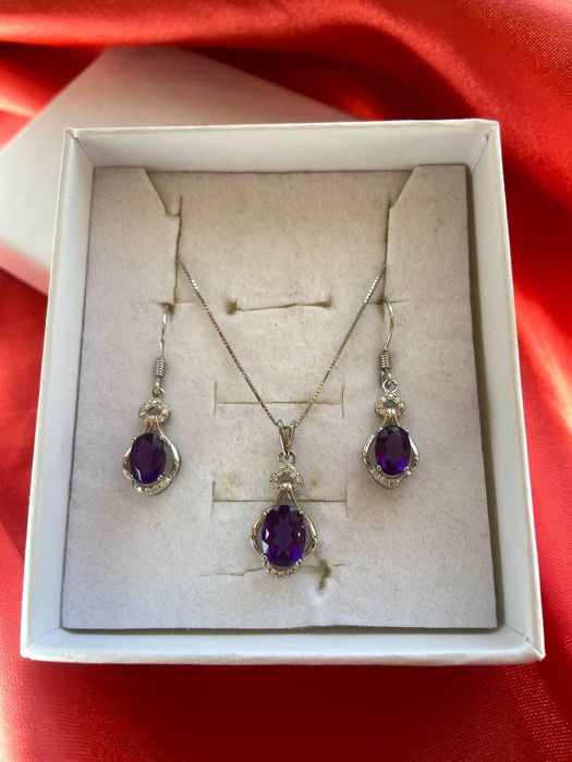Новый набор натуральный Аметист серебро 925 пробы