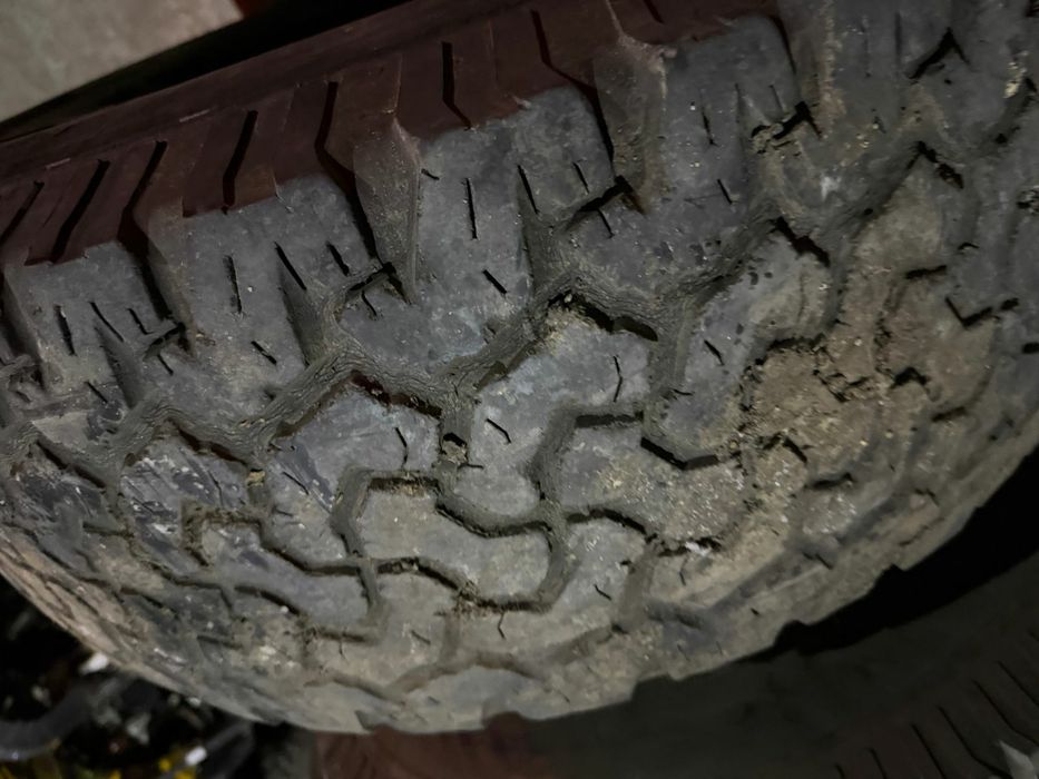 Шины 315/70 R17 бу