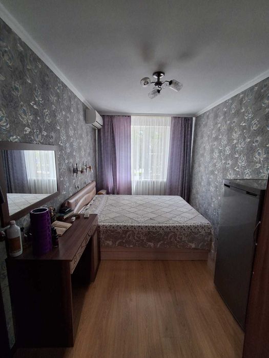 Продажа 3-комнатной квартиры Детская больница