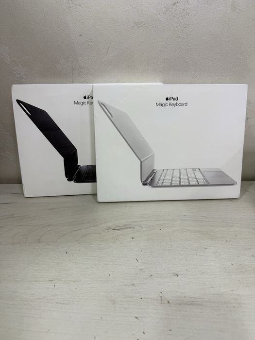 Ipad Magic Keyboard iPad Pro 11 , M4 , M5  sigilata !