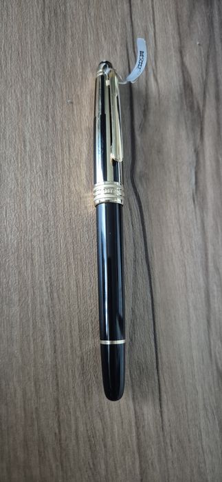 Montblanc Solitaire Doué Gold 144  rollerball NOS