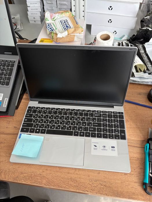 Продам ноутбук Yami N11