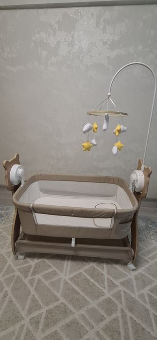 Манеж в хорошем сост