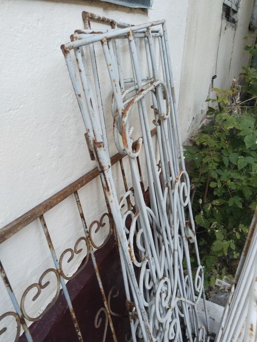 Продам решётки б/у