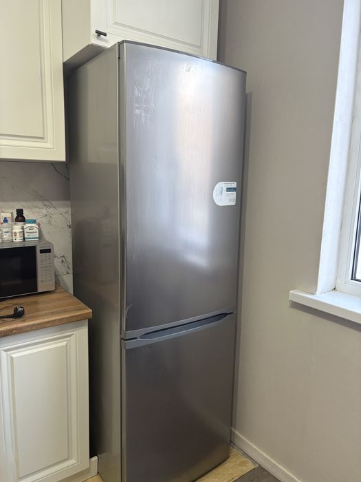 Холодильник продам