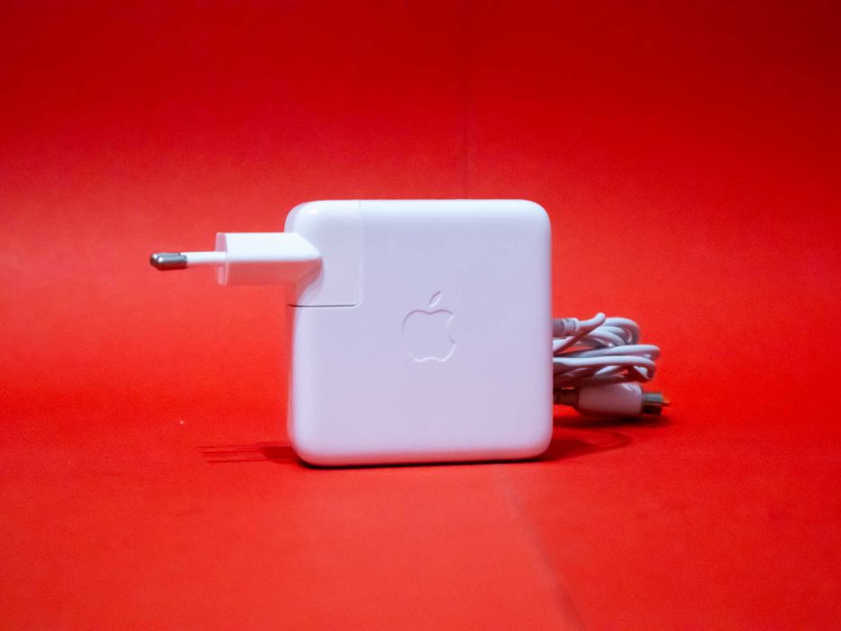 A1036 зарядно устройство Apple 45W адаптер за iBook PowerBook G4 G3