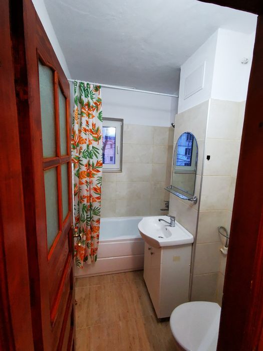 Vând apartament 2 camere