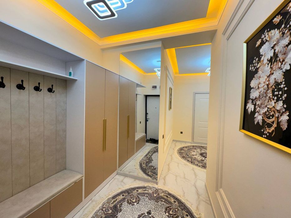 Продается 3 комнатная квартира