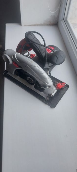 Строительные инструменты  для  ремонта