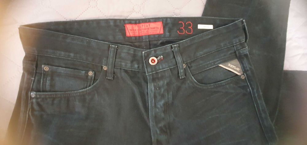 Оригинални мъжки дънки Рипли размер 33-34 много тъмно син цвят