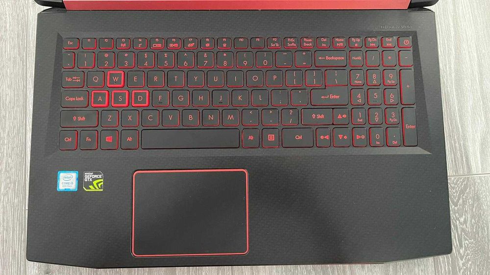 Laptop Acer Nitro 5 (AN515-52-512J) - in cutie cu bon de la Altex