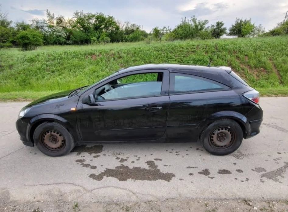 Продава се опел Астра