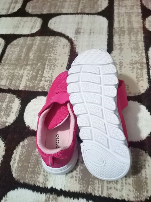 Кроссовки 38размер