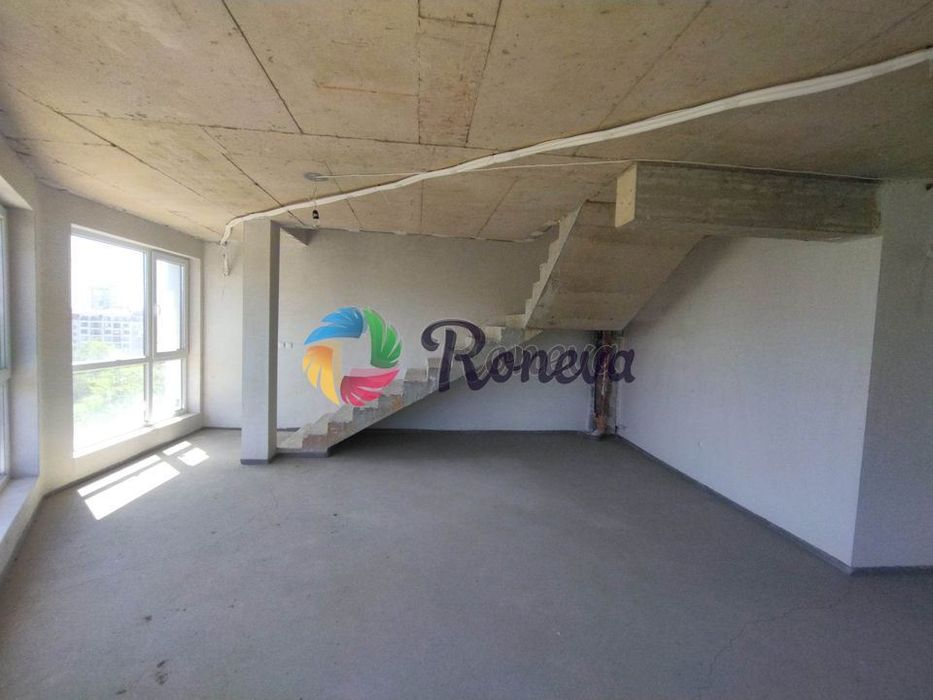 Продава се Мезонет в Варна, Възраждане 1 - 214 кв.м за 596 €/кв.м - Снимка #2