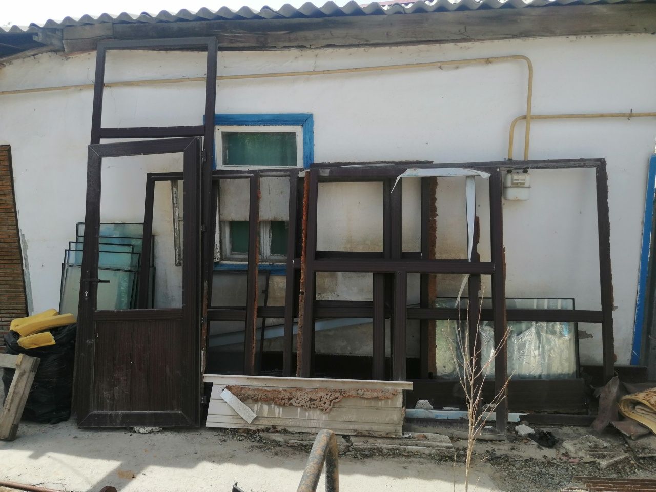 Пластиковые окна: 300 тг. - Пластиковые окна Атырау на Olx