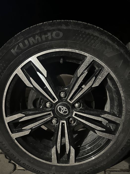 4 шины с титанками на тайоту размер205/55/16