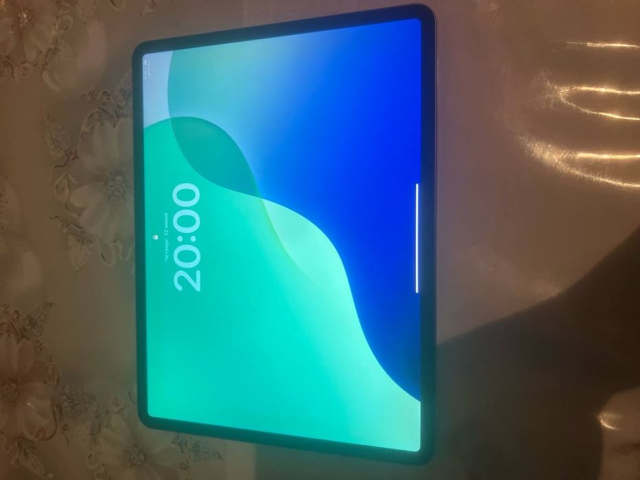 iPad 12.9 pro 256 gb