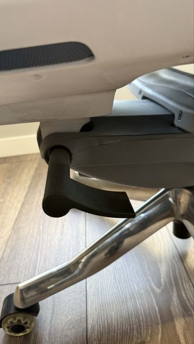 Ергономичен офис стол - AMBRA