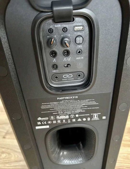 JBL 310 в отличном состоянии