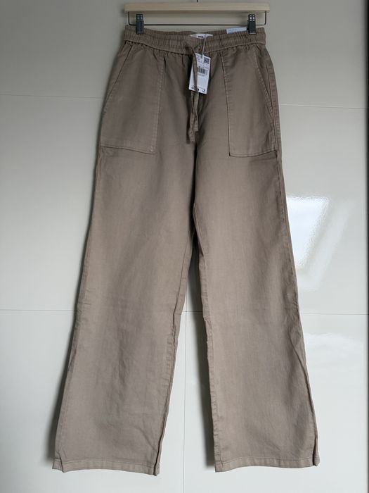 Pantaloni superbi cu talie înaltă Mango