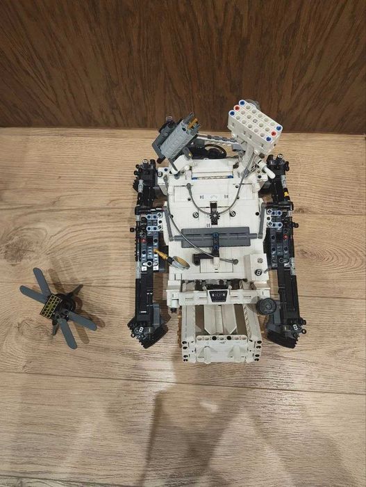 LEGO Technic 42158 Марсоход NASA Perseverance (Оригинал)