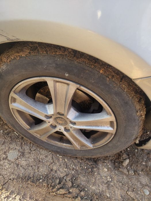 Форд Фокус Ц-макс на части