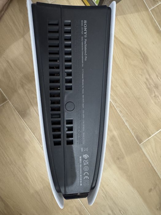 Конзола Sony Playstation PS5 Pro 2TB