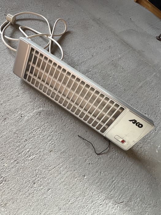 Încălzitor pentru masa de înfășat bebeluș