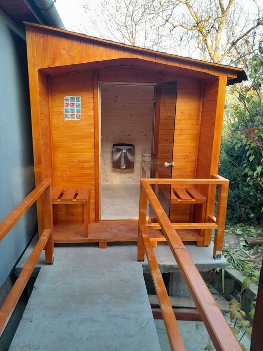 Sauna patrata din lambriu