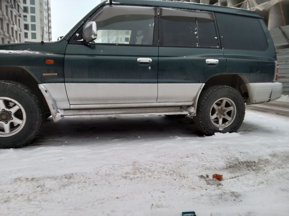 Продам паджеро 2