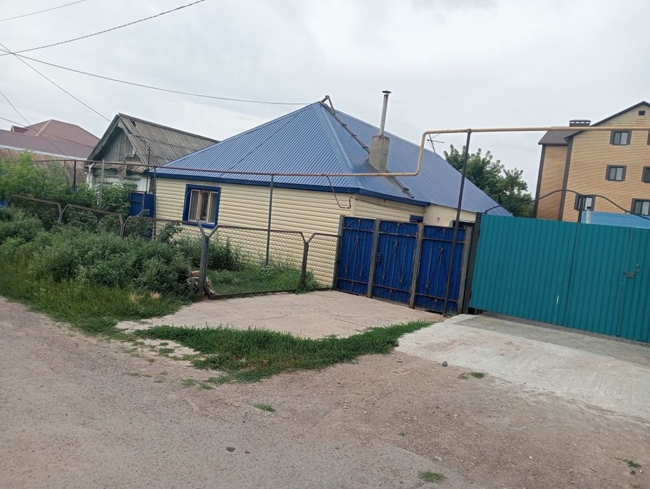 Продам дом  в центре города