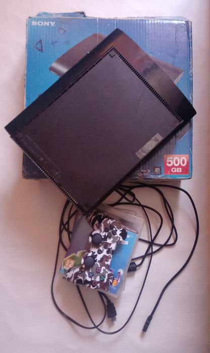 Сони Ps3 500гб 25игр есть уже