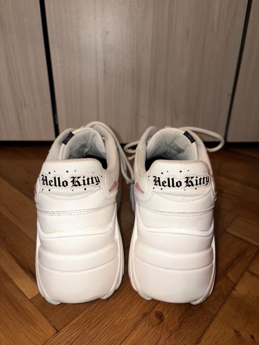 обувки Bershka (41)