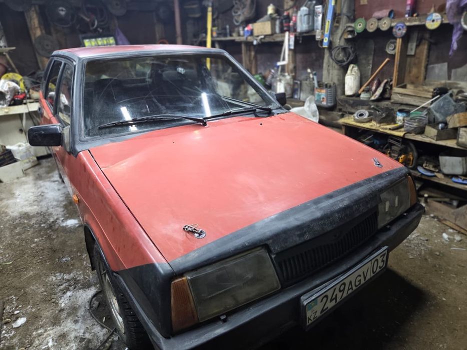 Продам ваз 2109.