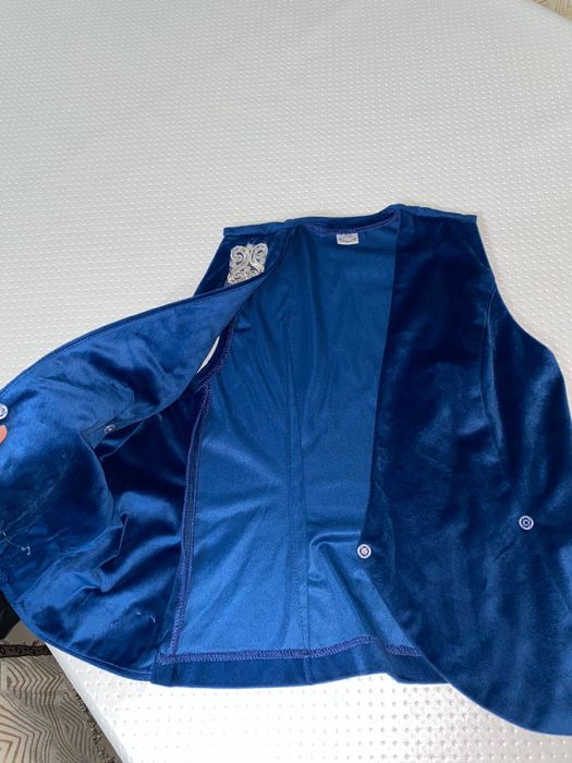 Нац жилетка в идеальном сост