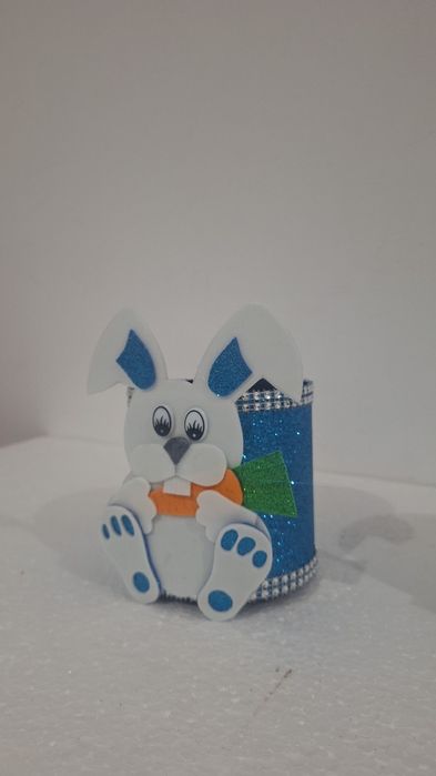 10 Cutiute model iepuras