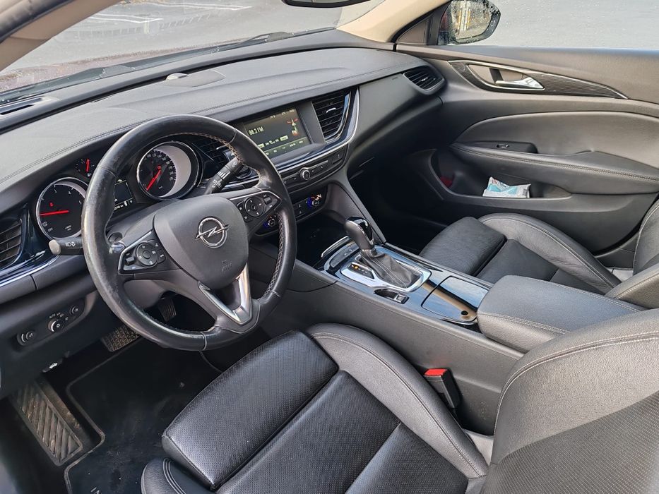 Opel insignia grand sport