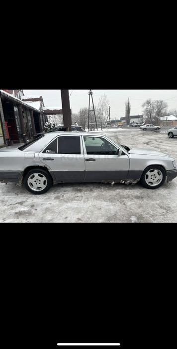 Мерседес бенц 124 е220