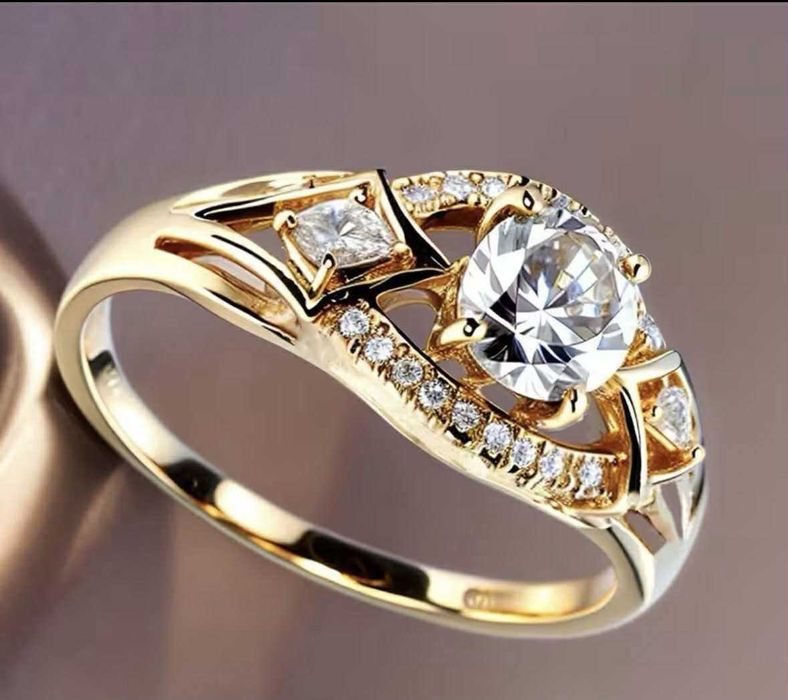 Дамски пръстен медицинска стомана