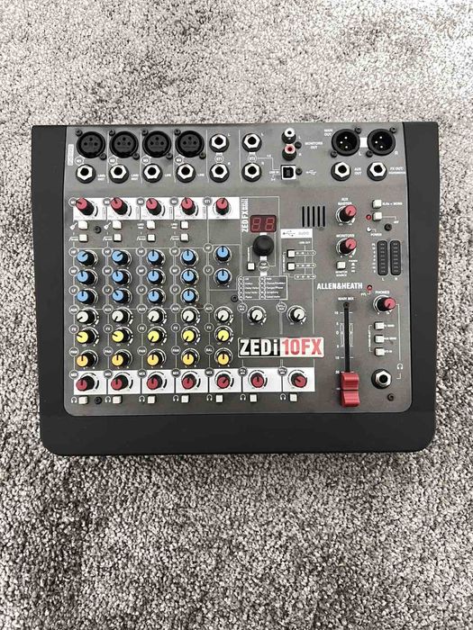 Allen & Heath ZEDi-10FX Смесителен пулт