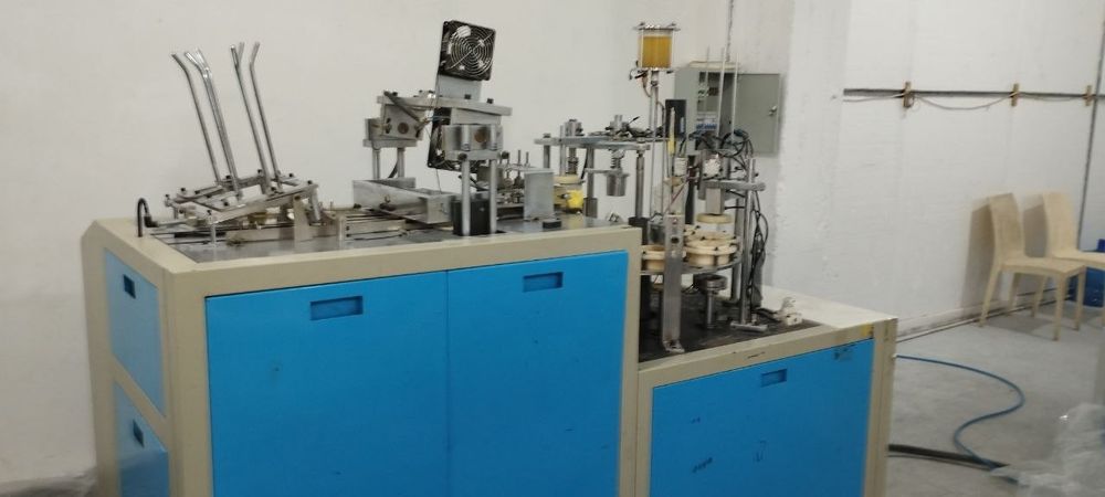 Продаю станки для пр. Бумажных стаканов