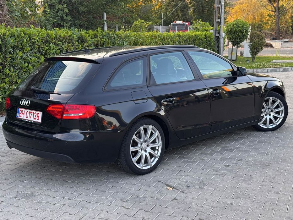 Audi A4 sline quattro 2011