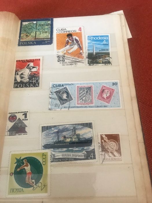 Продавам стари пощенски марки