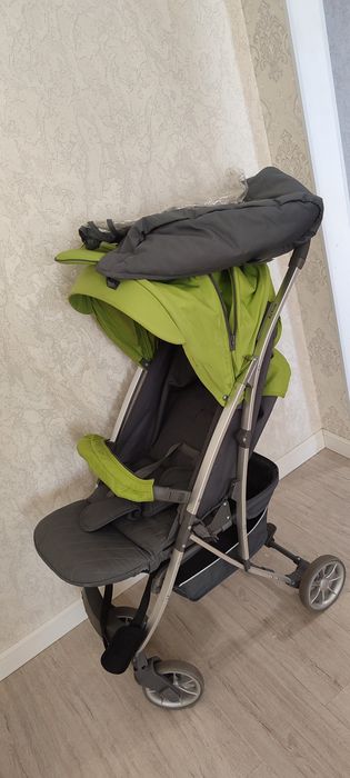 Коляска бебитон ,детский мир