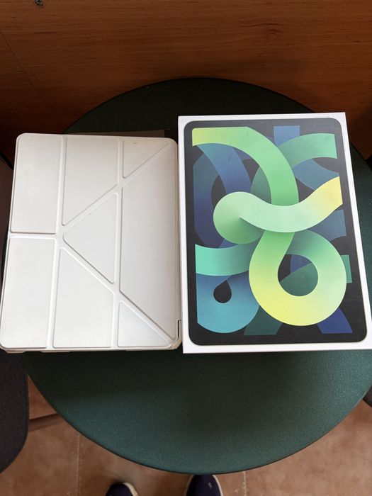 Ipad Air 4 th generation 2020 11 inch (green)