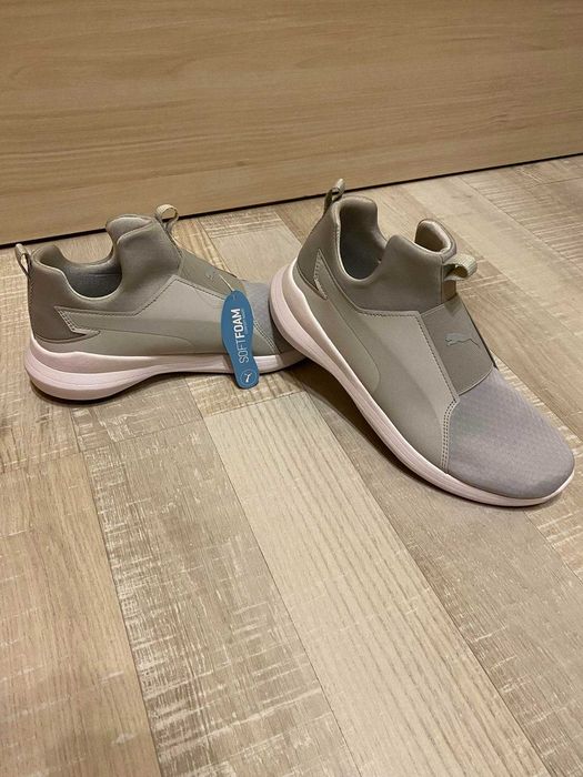 Продавам дамски маратонки "Puma"