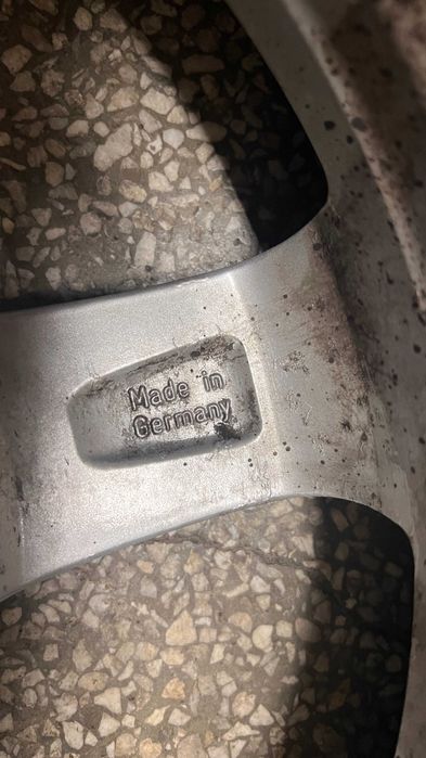 Джанти с нови гуми за Опел Инсигния 17 5х120  225 55 17